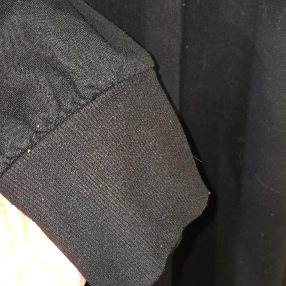 Terra & Sky cozy black